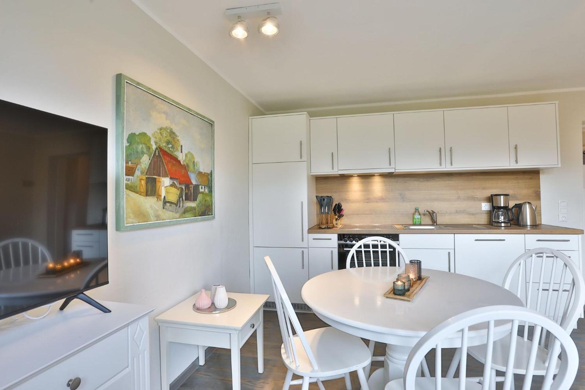 Ferienwohnung "Zur Rebe" Middelhagen Bagian luar foto